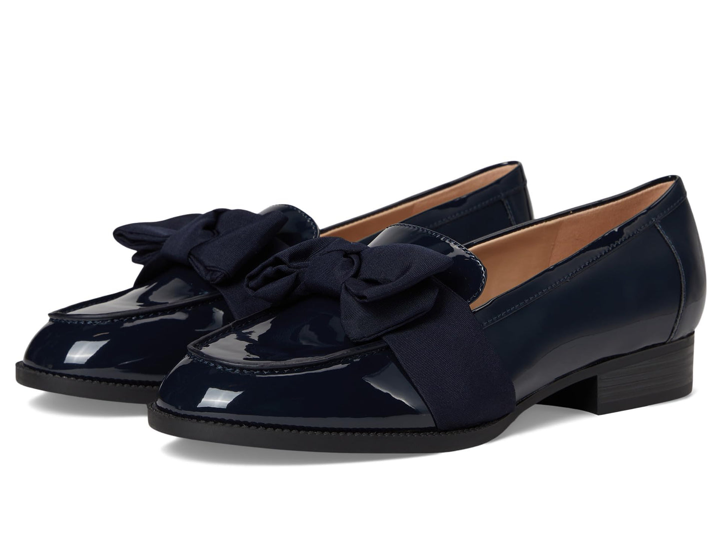 Bandolino Women's Lindio Loafer