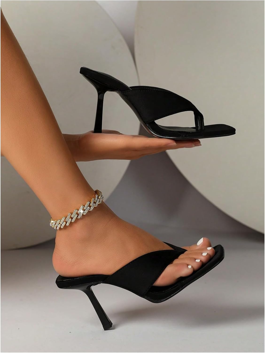 MakeMeChic Women's Thong Flip Flop High Heels Square Toe Elegant Sandals | Going Out High Heels, Open Toe, PU Leather, Dressy Thong Heels for Women