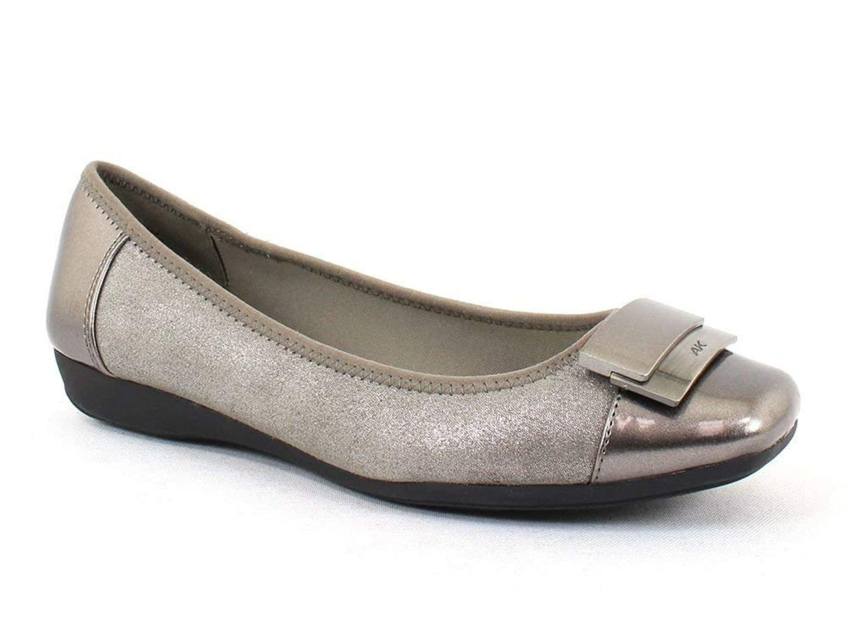 Anne Klein UNA