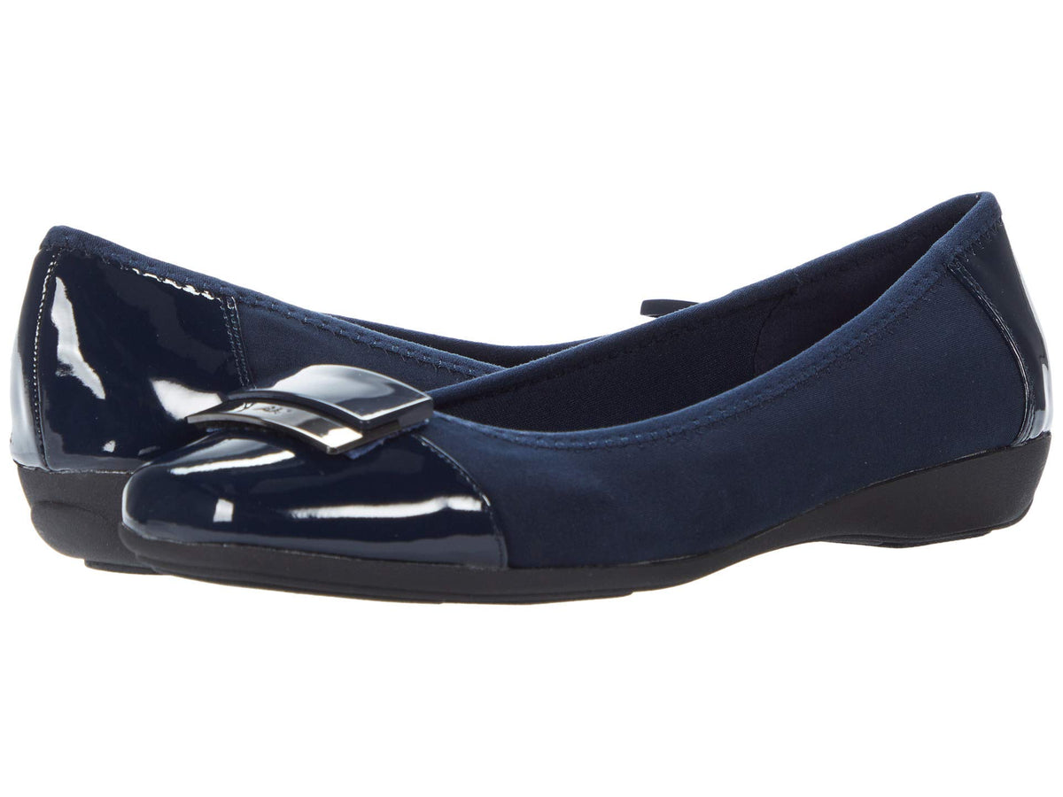 Anne Klein UNA