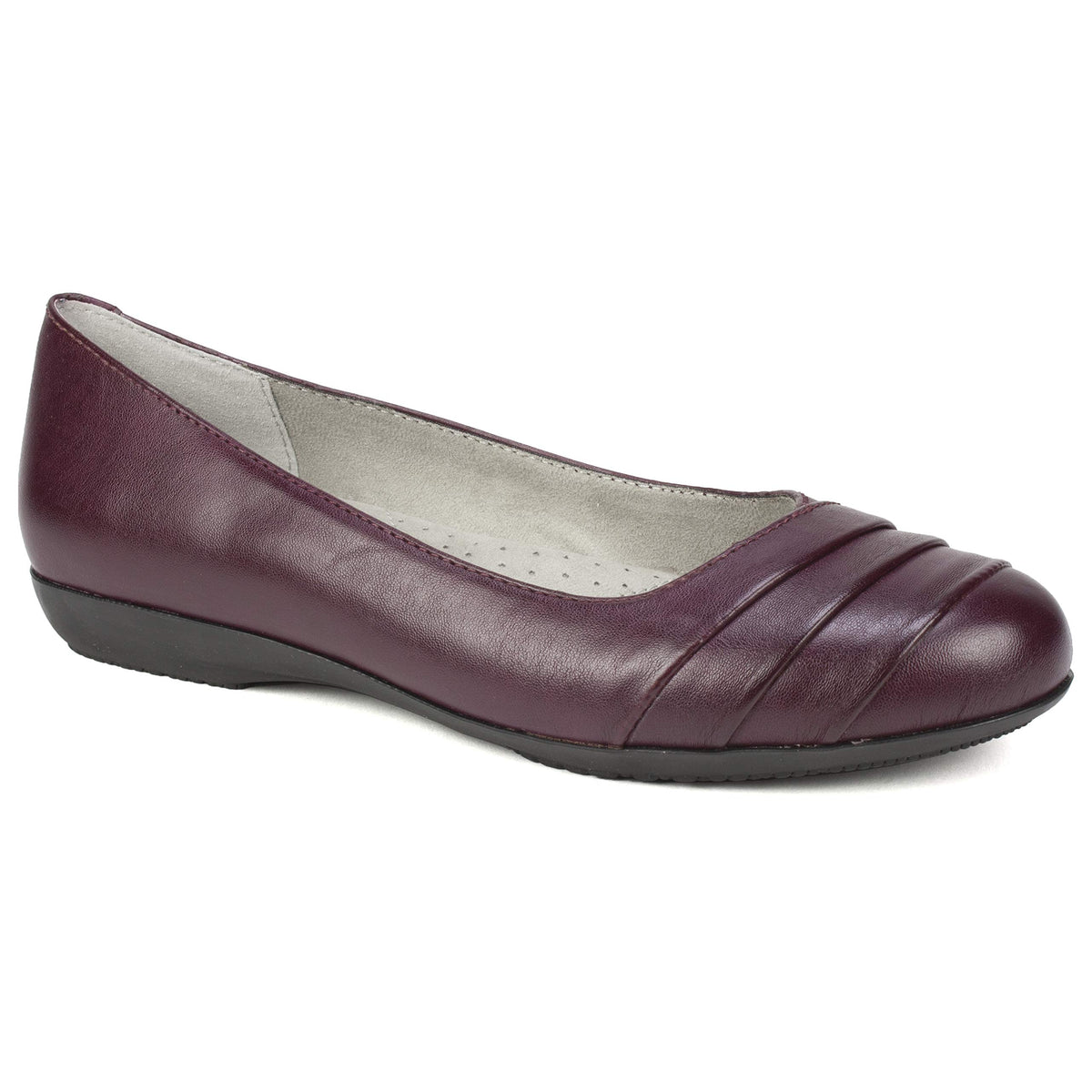 Cliffs by White Mountain Women's Clara Cushioned Ballet Flat